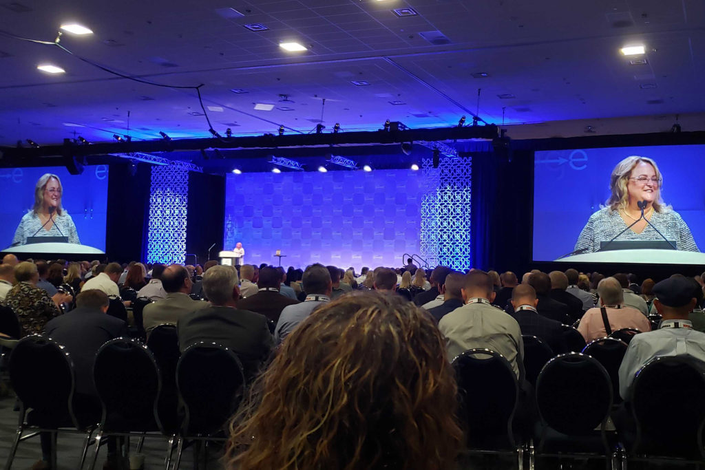 crowd and stage CSCMP Edge 2019